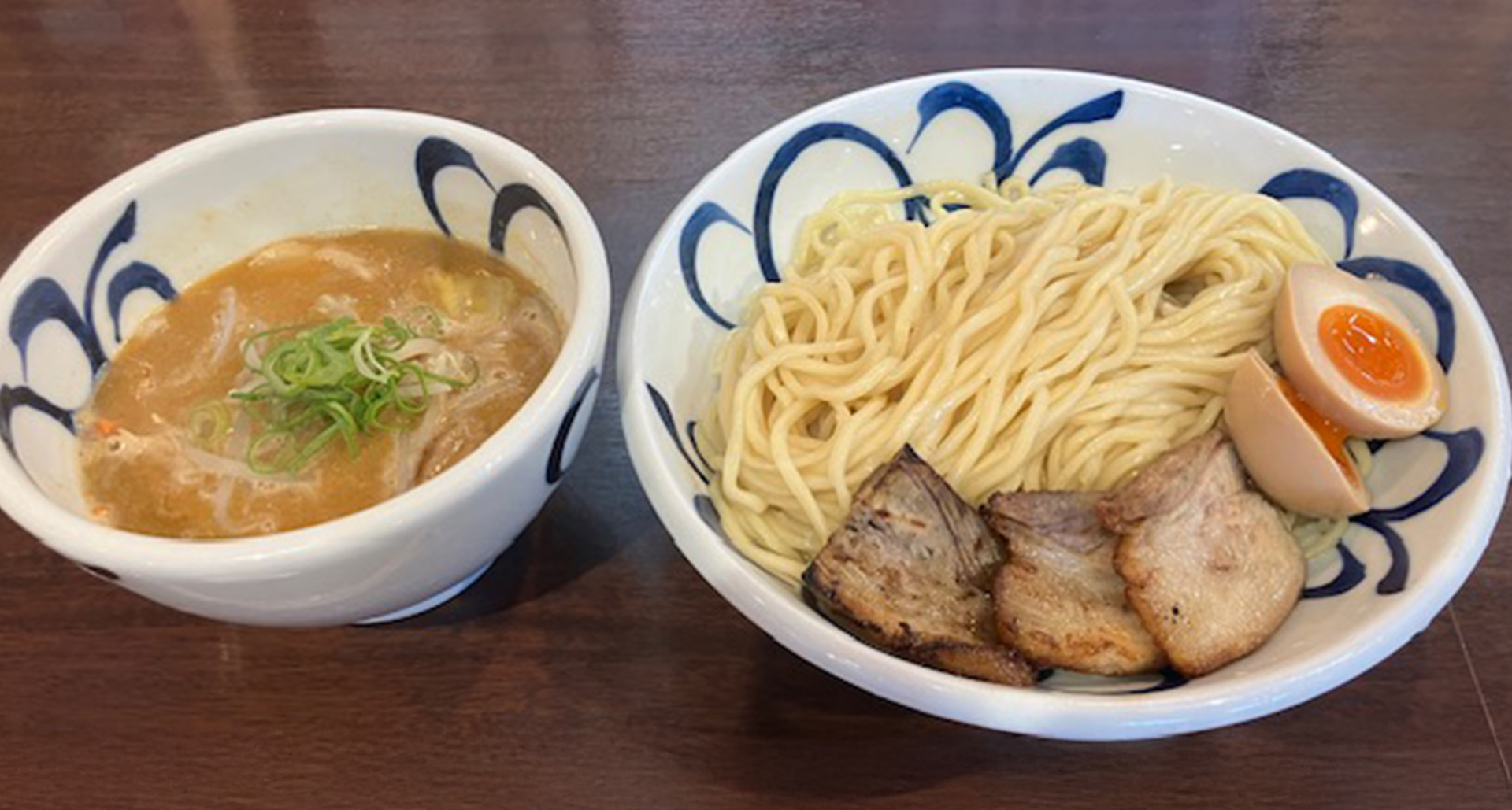 麺鮮醤油房 周月フレスポ大洲店様